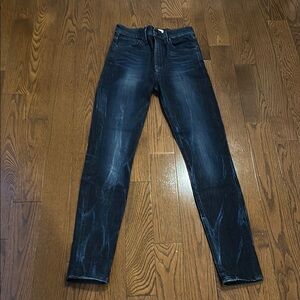 Rivet & Thread blue jeans 24